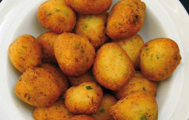 buñuelos de bacalao